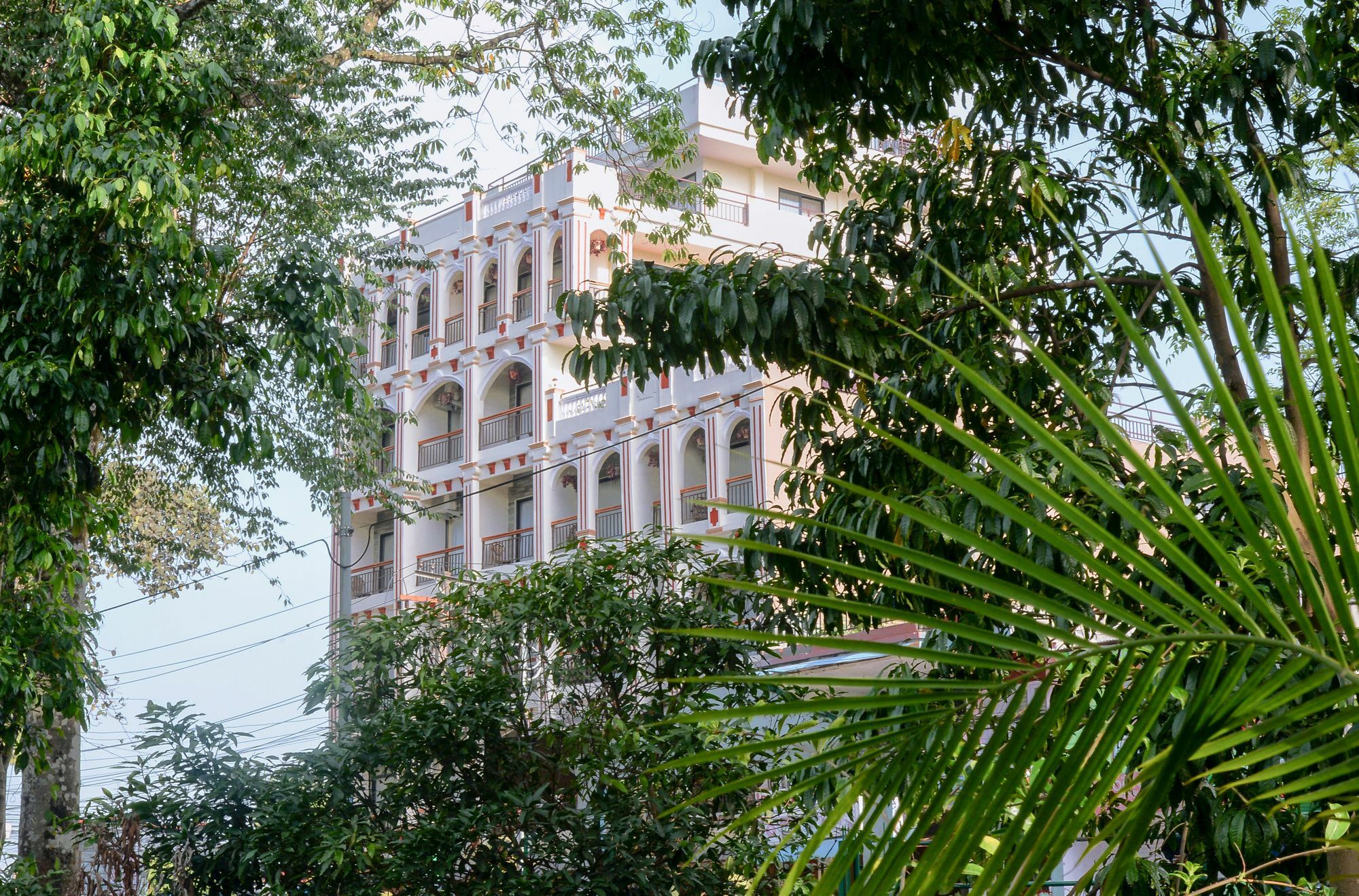 Hotel Raniban Arcade Pokhara Exterior foto