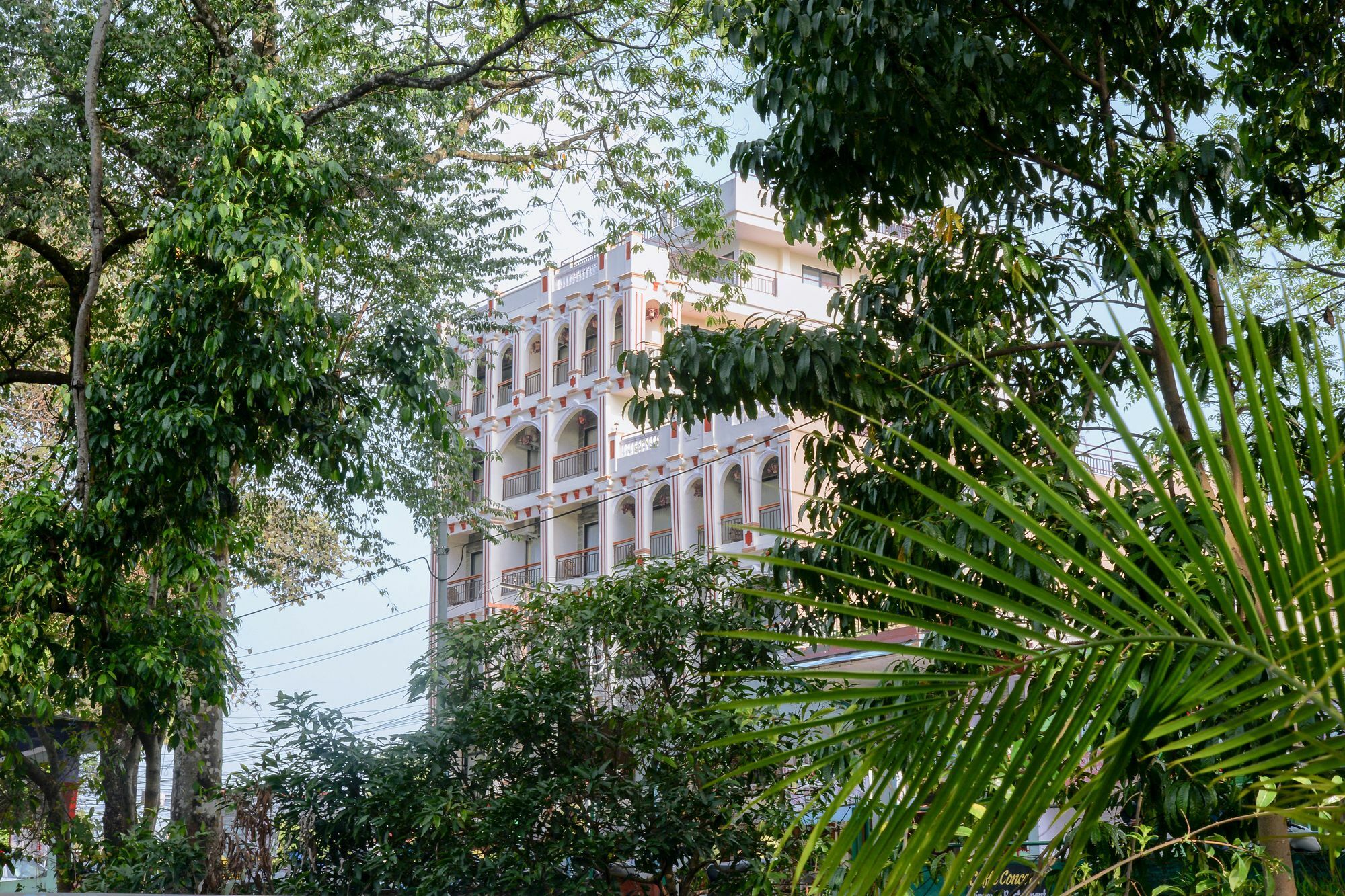 Hotel Raniban Arcade Pokhara Exterior foto