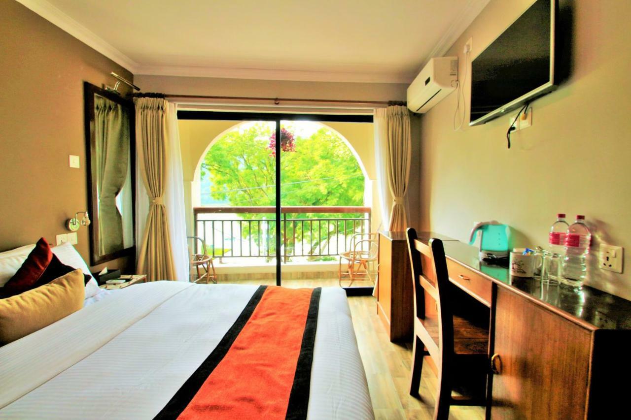 Hotel Raniban Arcade Pokhara Exterior foto